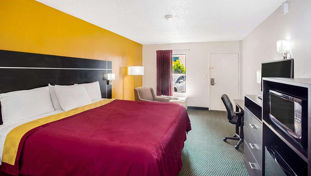 Magnuson Hotel Bradenton Eksteriør billede