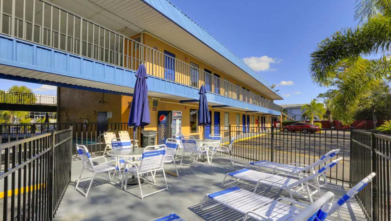 Magnuson Hotel Bradenton Eksteriør billede
